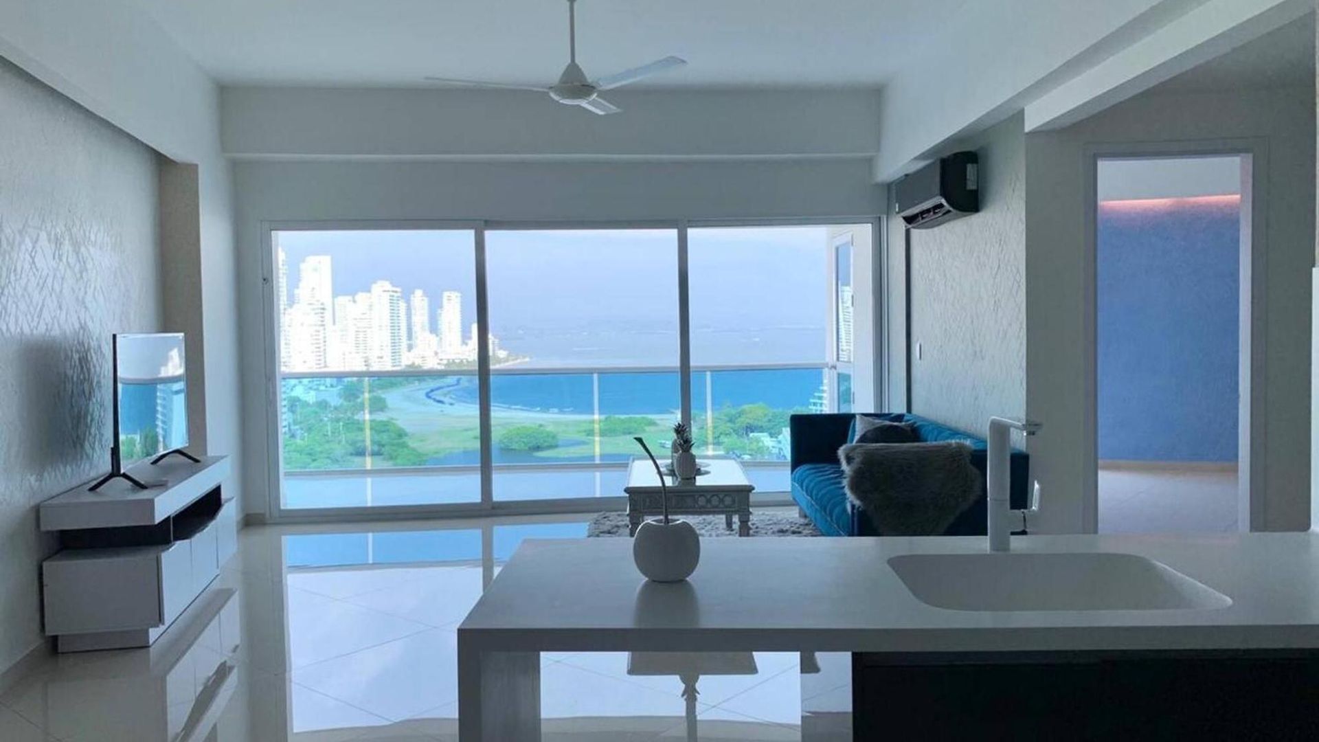 Luxury 2 Bedrooms Water View
