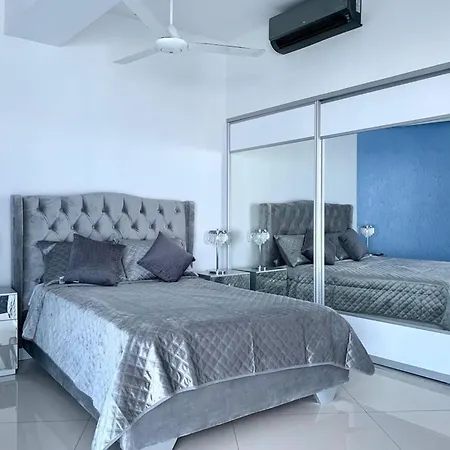 Luxury 2 Bedrooms Water View Apartamento Cartagena