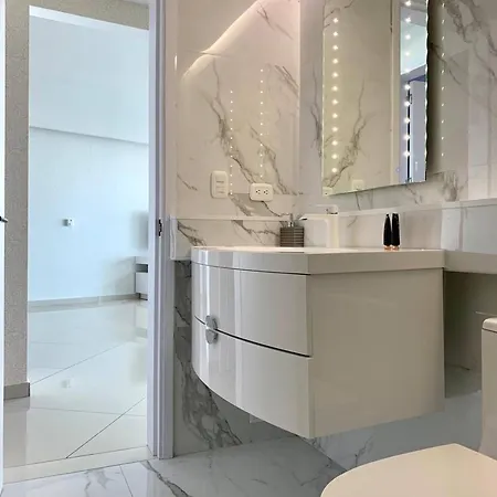 Luxury 2 Bedrooms Water View * Cartagena