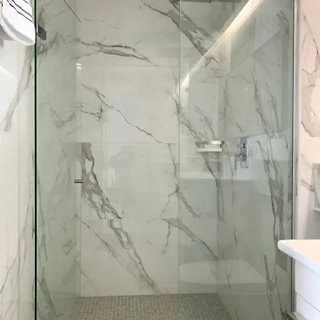 Luxury 2 Bedrooms Water View *